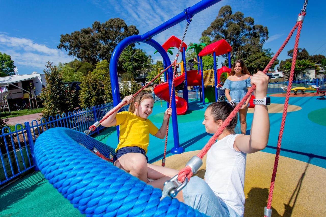 Big4 Melbourne Holiday Park Екстериор снимка