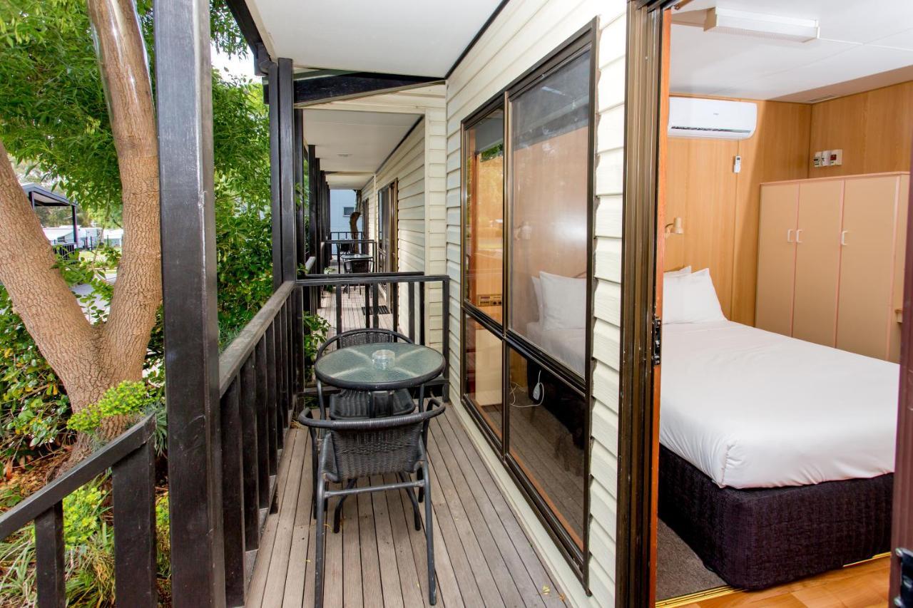 Big4 Melbourne Holiday Park Екстериор снимка